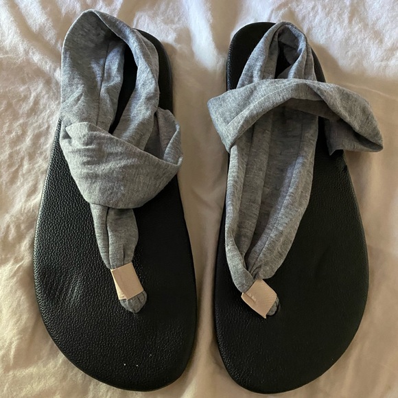 None Shoes - Gray Yoga Sandle